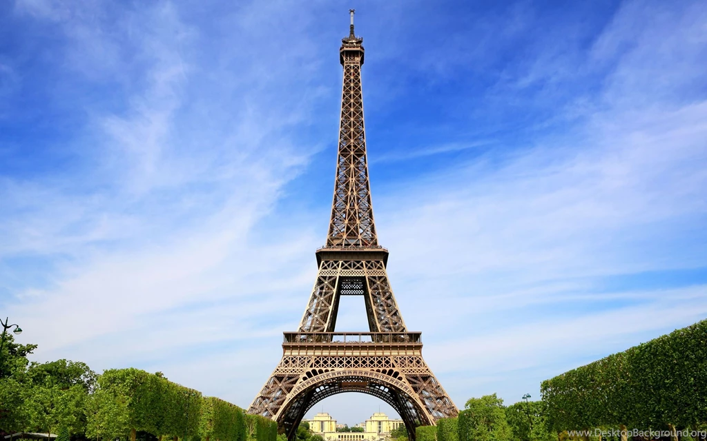 Eiffel Tower Wallpapers