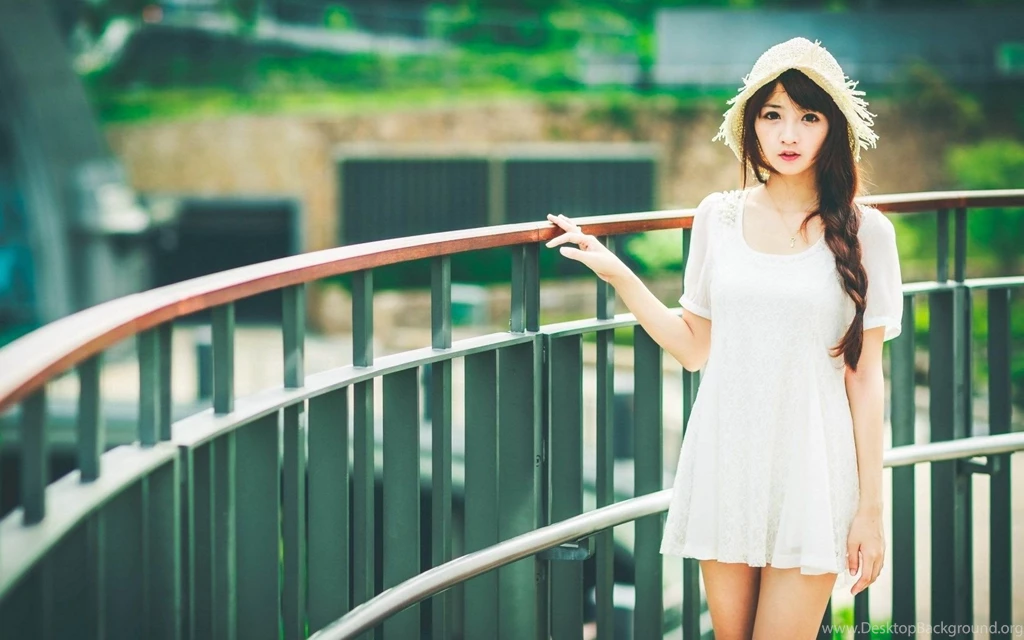 Celebrities   Page 147