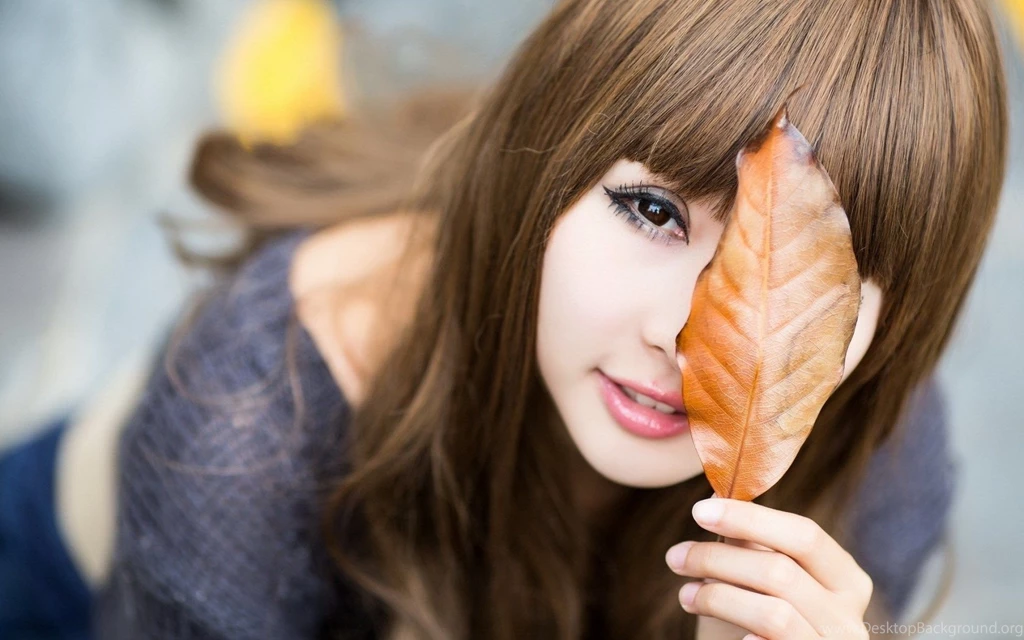 Asian Girls Wallpapers HD Pictures