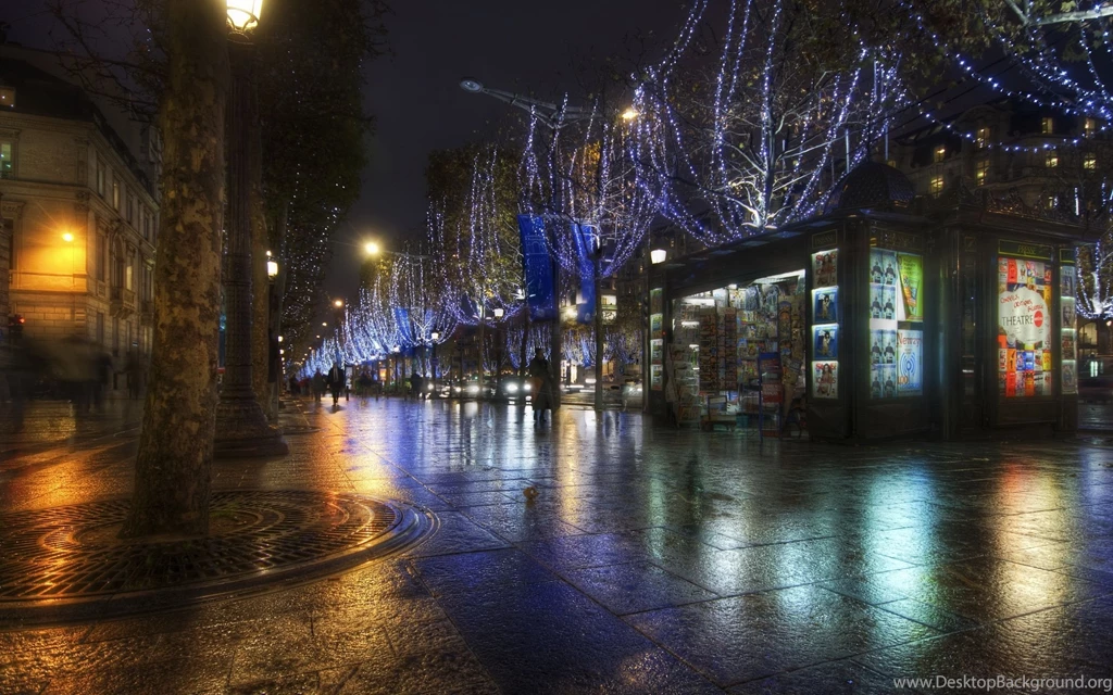Festive Street Wallpapers And Images Wallpapers, Pictures, Photos
