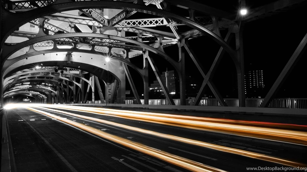 Bridge_passing_890.jpg