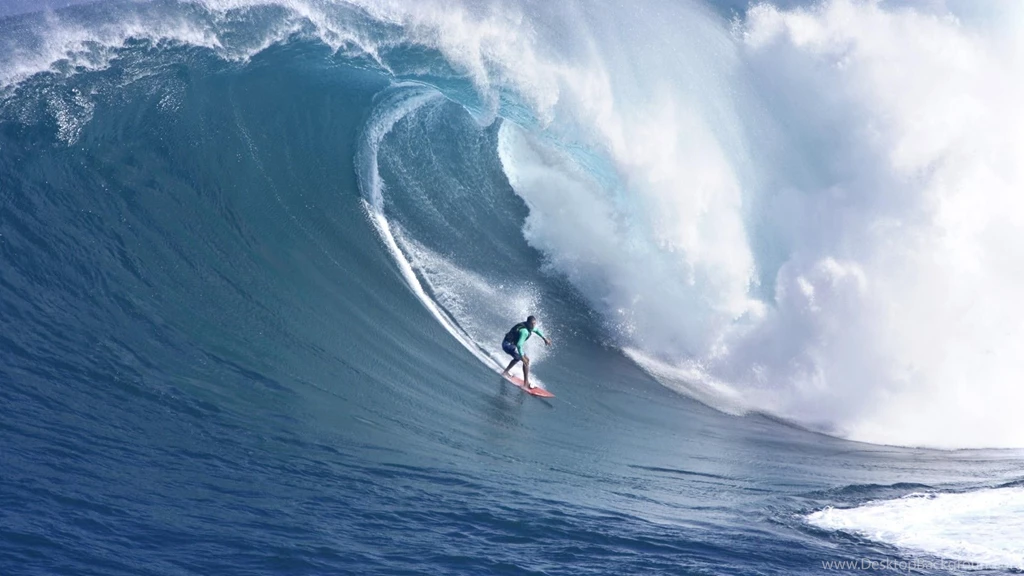 Hawaii Jaws Surfers Wallpapers
