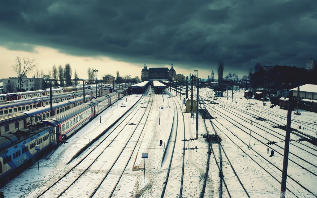 Clouds Snow Trains Istanbul Wallpapers