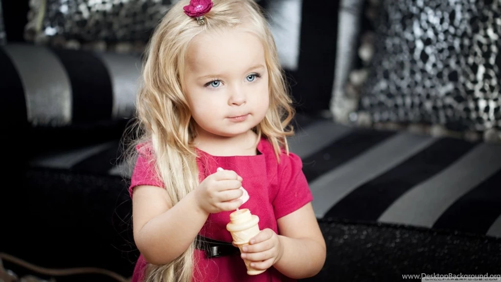 Little Girl HD Desktop Wallpapers : Widescreen : High Definition ...