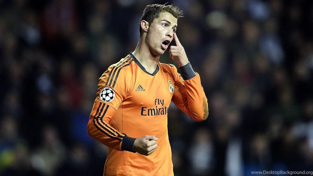 Cristiano Ronaldo 2014 Orange Jersey Wallpapers Cristiano Ronaldo ...