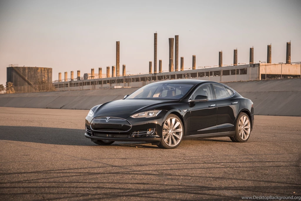 2015 Tesla Model S P85D Wallpaper.jpg