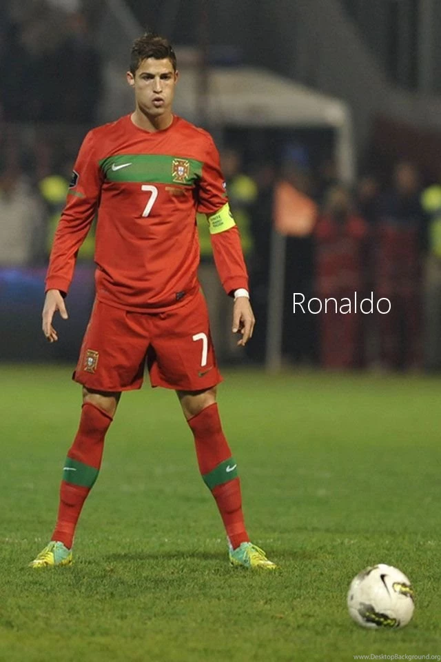 Download Free Sport Wallpapers Ronaldo With Size 640x960 Pixels For ...