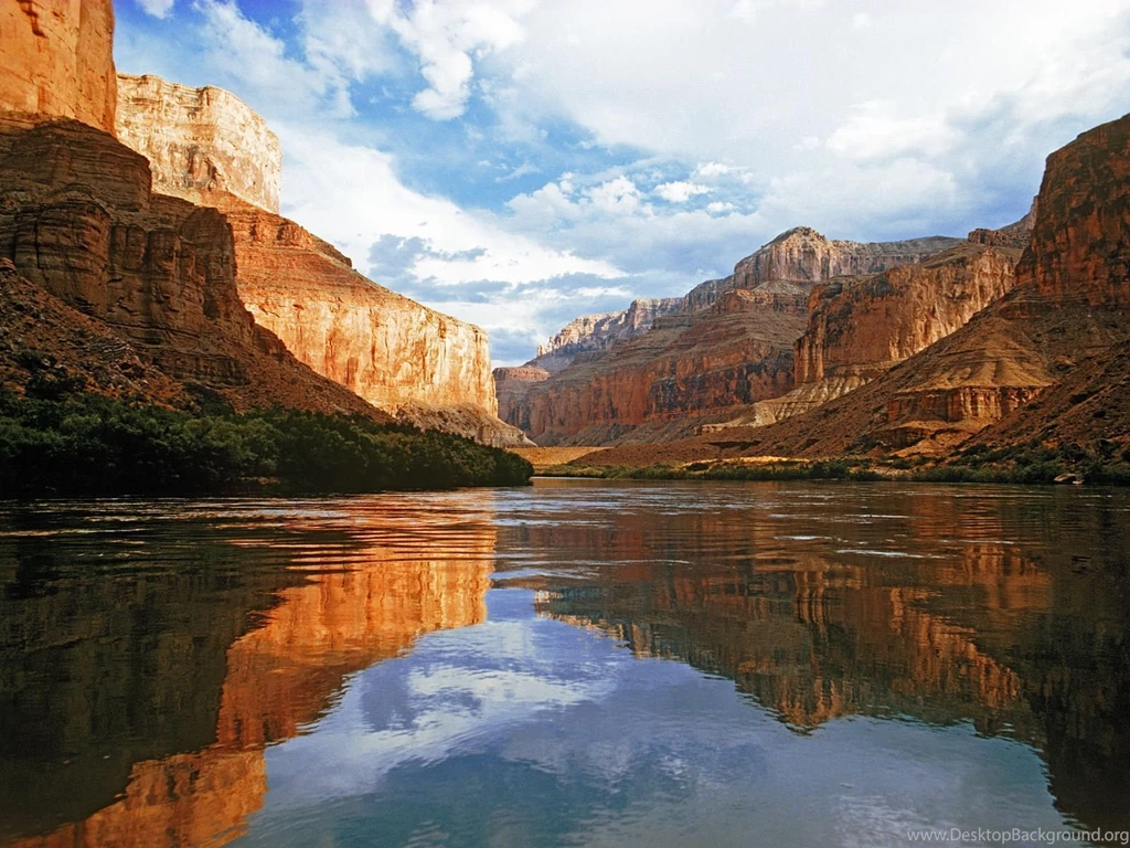 Grand Canyon River Camping Wallpaper.