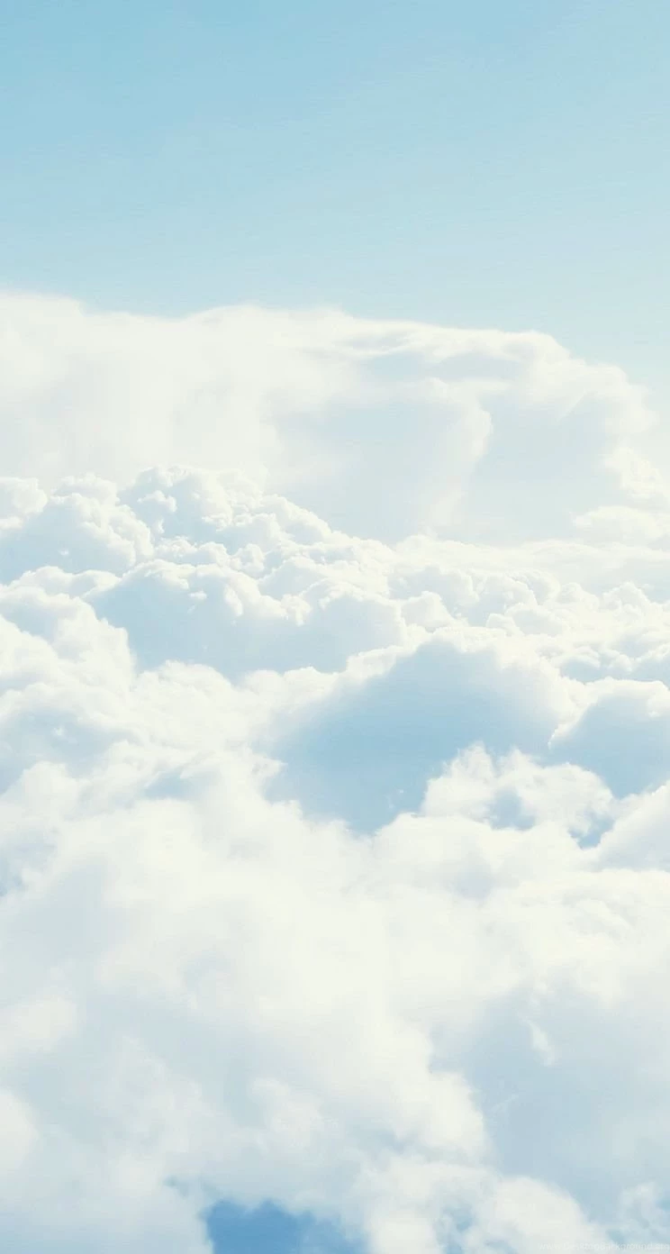 Thick Clouds In The Air iPhone 5s Wallpapers Download