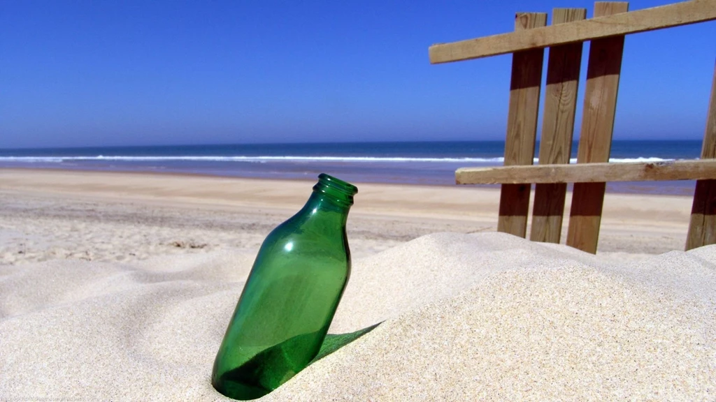 Beach Bottle Wallpapers 162200