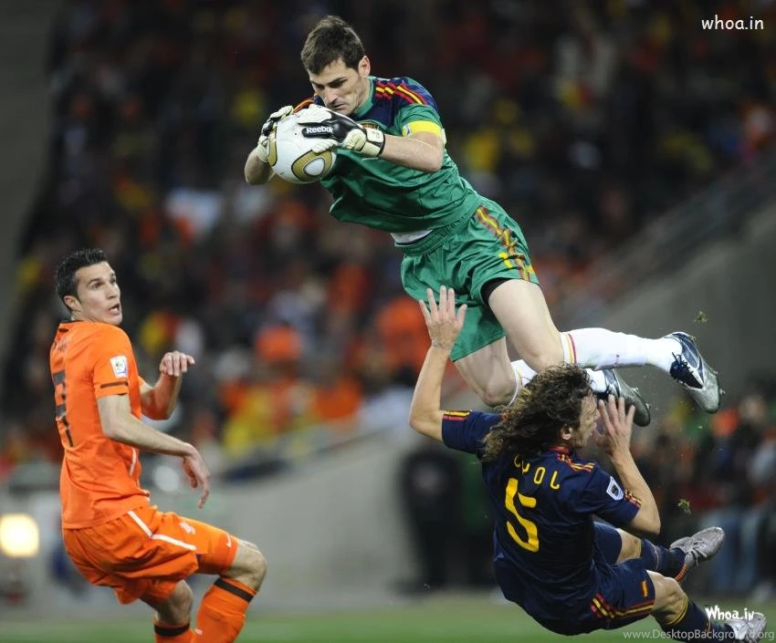 Iker Casillas In Orange T Shirt HD Spain Goalkeeper Wallpapers