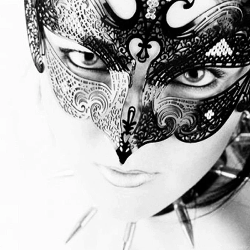 Black And White Masquerade Mask