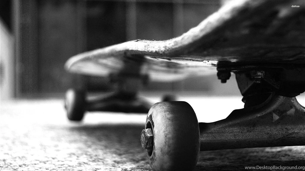 Skateboard Black And White Wallpapers Photo