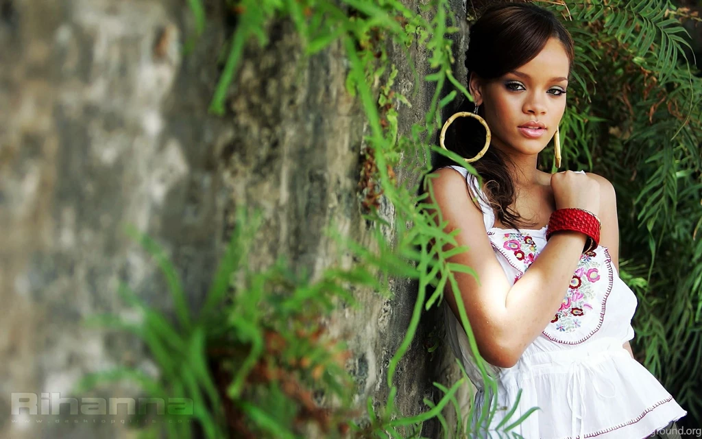 Rihanna Wallpapers Hd Desktop And Mac Bliz Pix