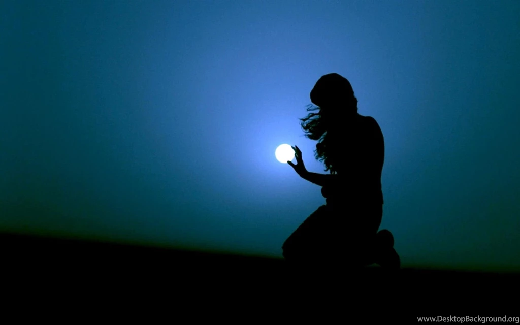 I Catch The Moon ! >> HD Wallpaper, Get It Now!