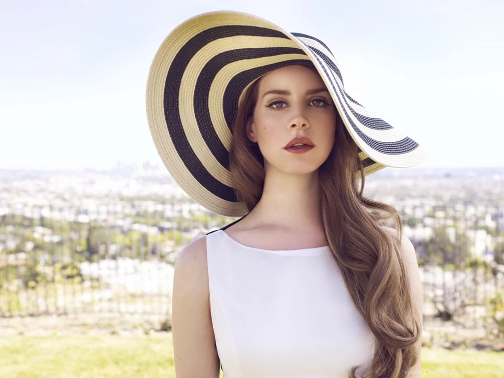 Singer Lana Del Rey Hot Pics Jpg 305672