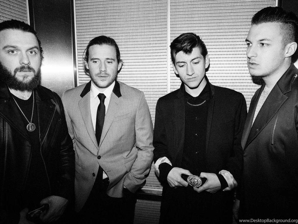 Arctic Monkeys Wallpapers