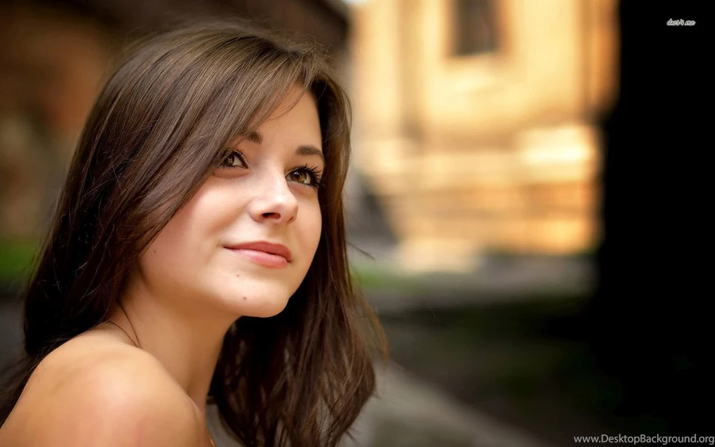 Natural Woman Wallpapers Girl Wallpapers