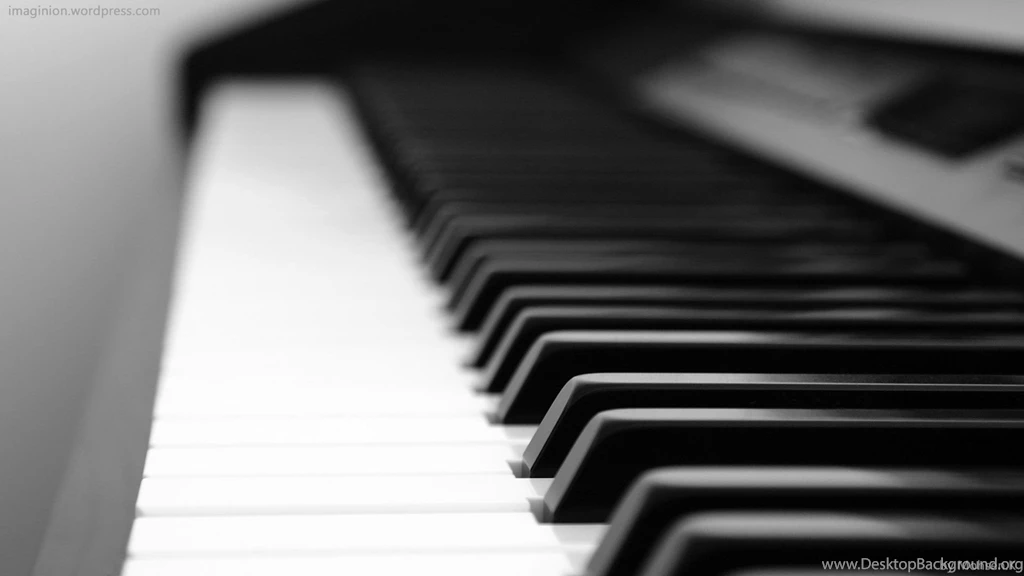 Black And White Piano Wallpapers