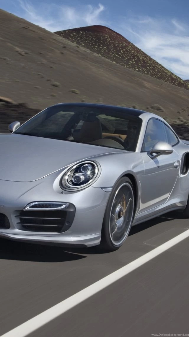640x1136 2013 Porsche 911 Turbo Motion Front Angle Iphone 5 Wallpapers