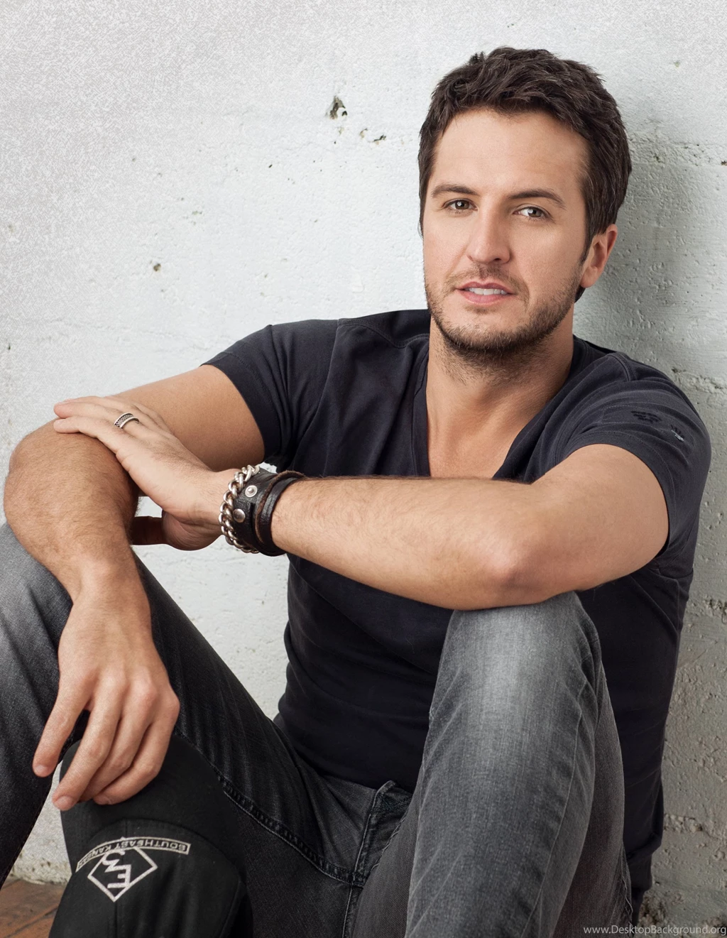 Luke Bryan To Debut Brand New Single “Crash My Party” At The ACM ...