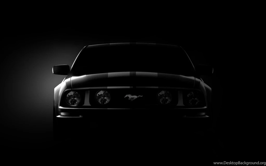 Front View Silver Mercedes Benz SLR McLaren St