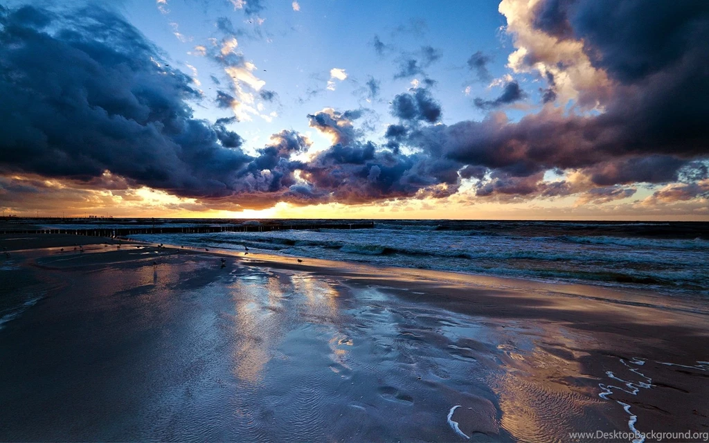 Daily Wallpaper: A Sunset At The Dock