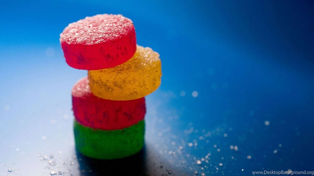 High resolution desktop wallpapers of candy 640 AMB1.jpeg
