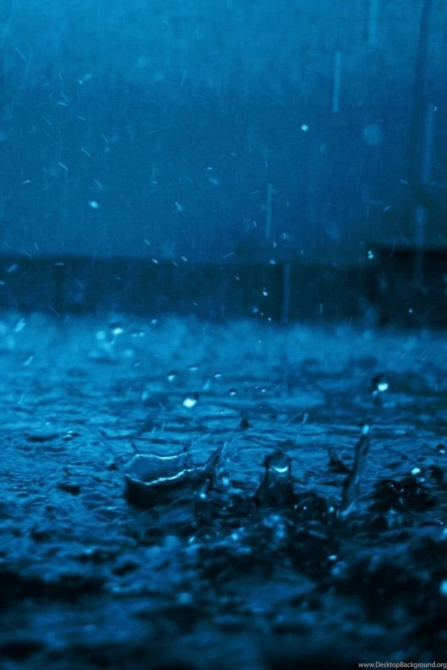 Beauty Re Rendered: iPhone 4 Rain Wallpapers Theme