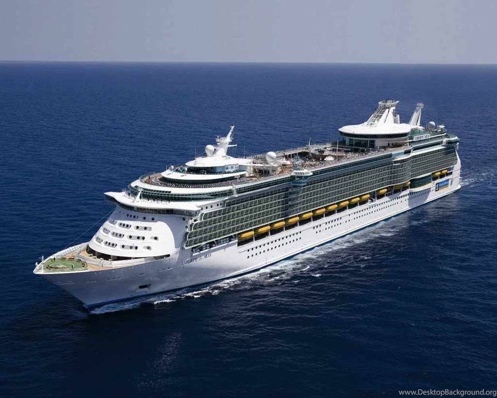 Ships Aground Hd Pictures