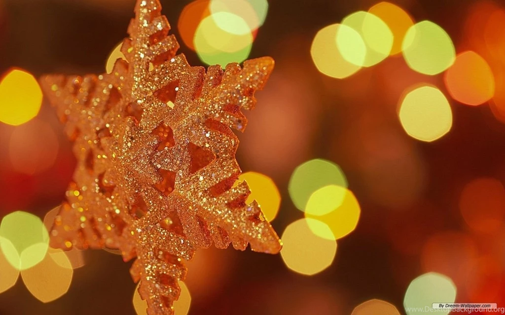 Free Holiday Desktop Backgrounds