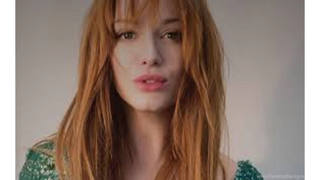 Inspirational Christina Hendricks 4K Wallpapers