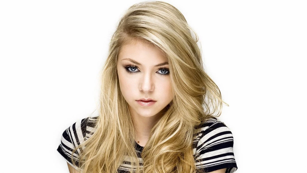 Blonde Woman Wallpapers HD Wallpaper Backgrounds Of Your Choice