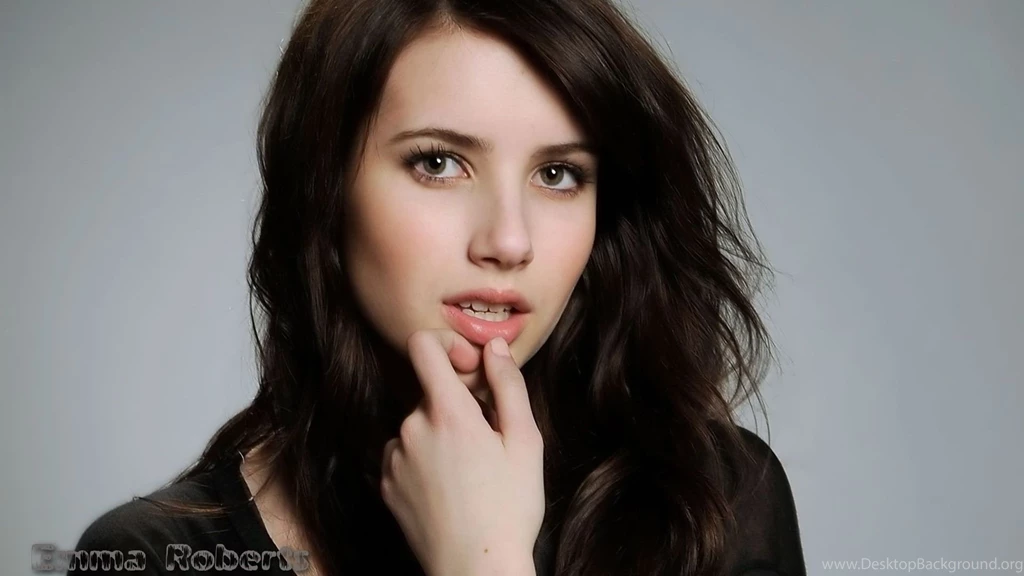Emma Roberts Wallpapers