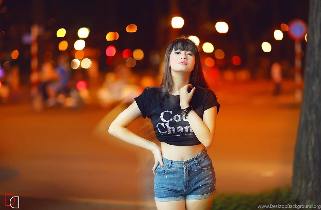 Cute Road Women Model Photography Wallpapers   StylishHDWallpapers