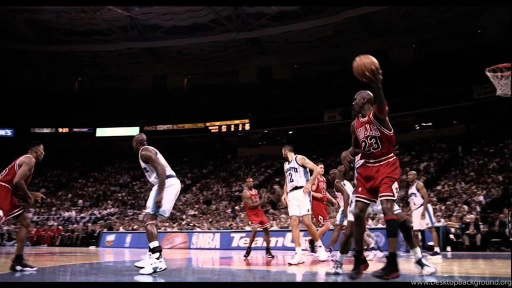 Michael Jordan Fadeaway Over BJ Armstrong (Native HD, 1080p/30 ...