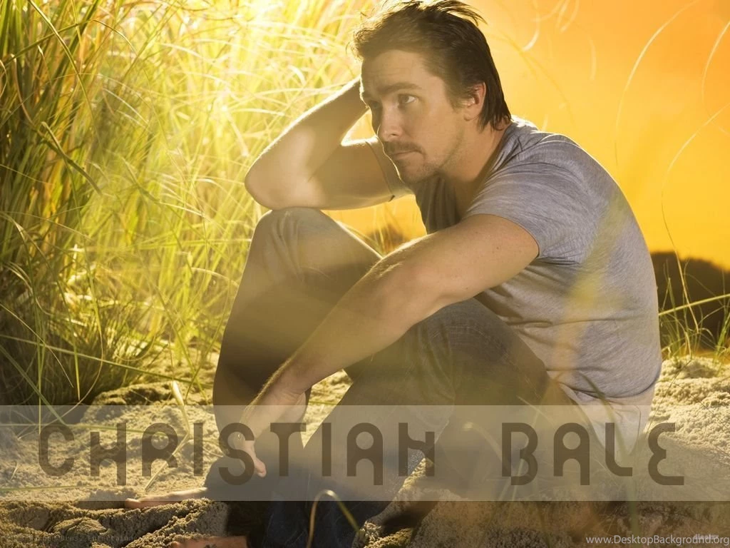 Christian_Bale_Wallpaper_6_by_dinatzv.jpg