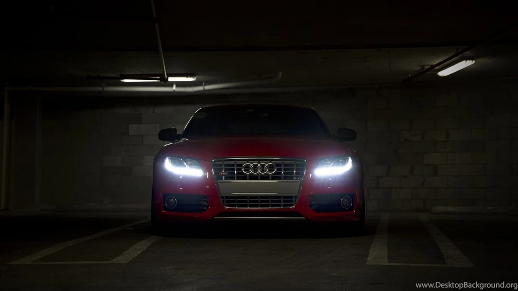 Download Beautiful Red Audi Car Wallpapers