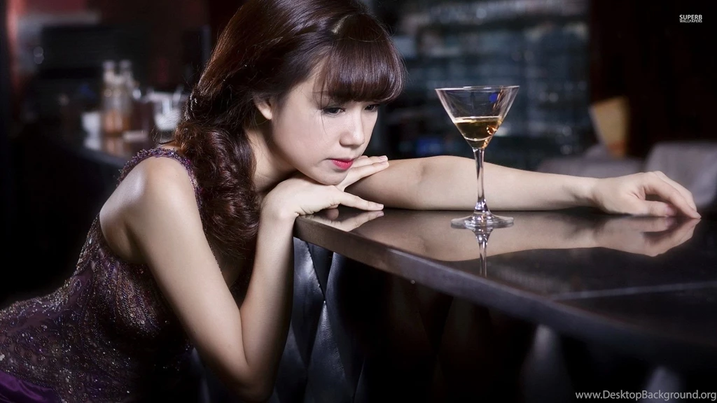 Sad Asian Girl Wallpapers   Girl Wallpapers