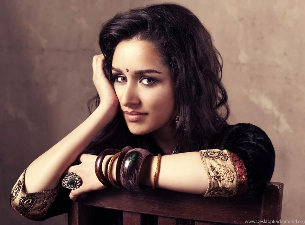 Shraddha Kapoor Face Close Up Wallpapers Hd 1080p For Desktop And ...