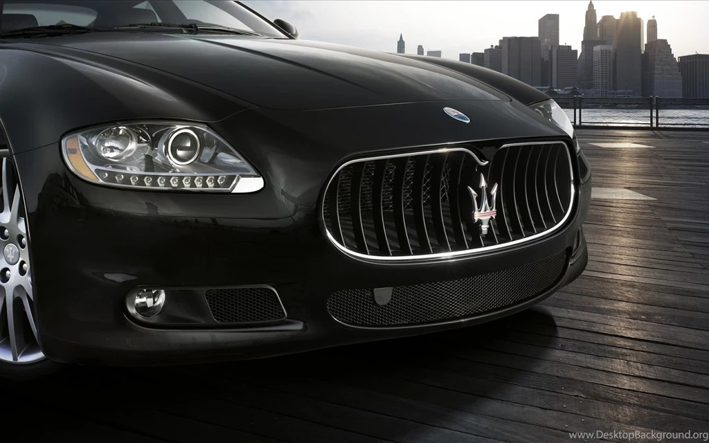 Exciting maserati grille logo glamorous cars wallpapers.jpg