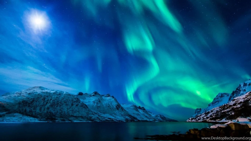 Download Wallpapers 1366x768 Northern Lights, Aurora Borealis, Uk ...