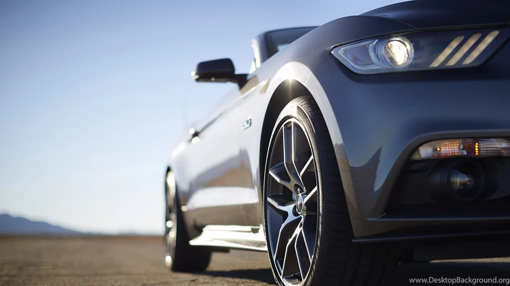 Freebies: Mustang Wallpapers