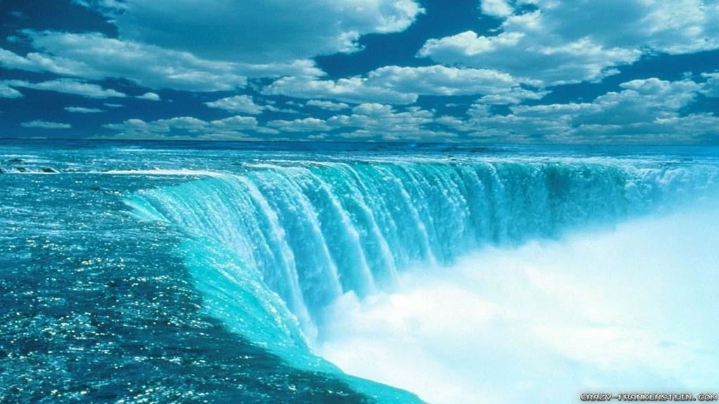 Summer In Canada Wallpapers Crazy Frankenstein