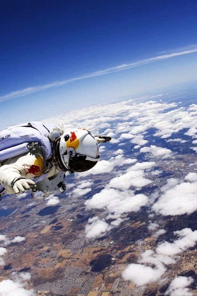 Skydiving From 71,500 Feet / Sport Wallpapers