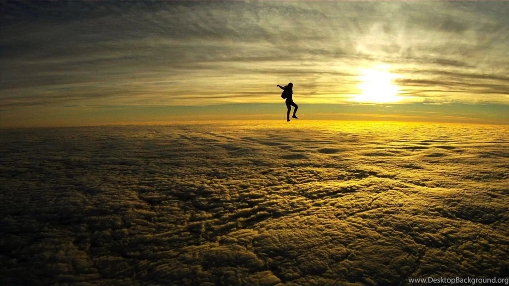 Skydiving: Growing Craze In The Indian Adventure Treklocations