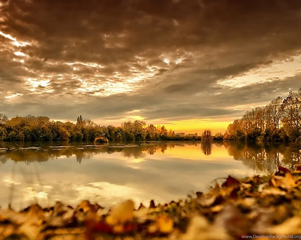 Download Wallpapers 1280x1024 Autumn, Lake, Sky, Gloomy, Cloudy ...