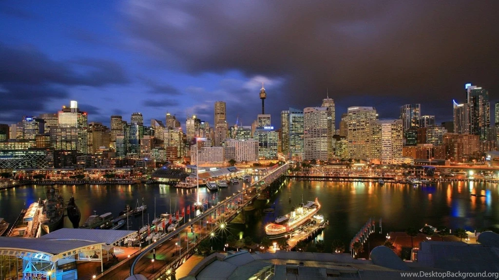 Spectacular View In Dubai City Wallpapers