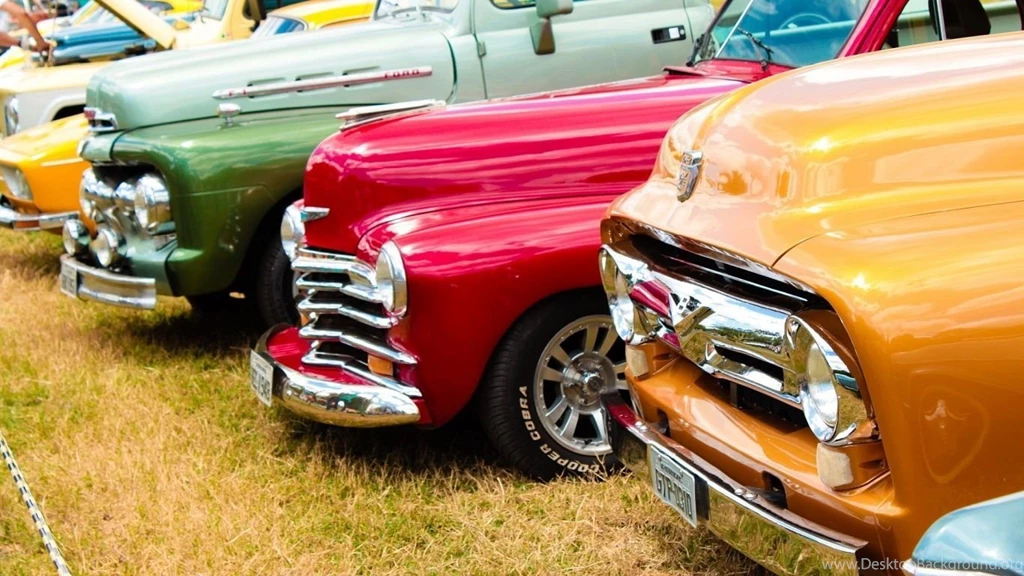 1366X768 Wallpapers Cars