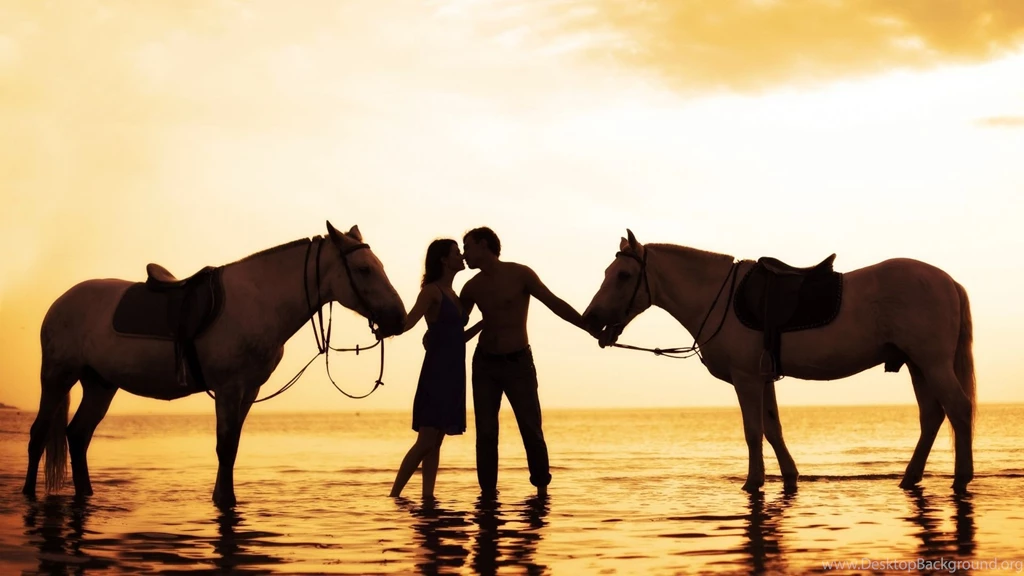Download Wallpapers 1920x1080 Couple, Sunset, Sea, Tenderness ...